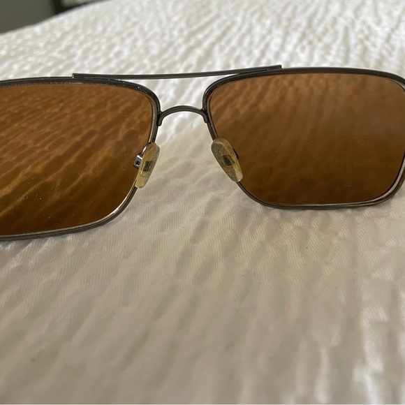 Joe Fresh prescription sunglasses. - Picture 3 of 6